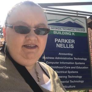 Meet your Posher, Misty